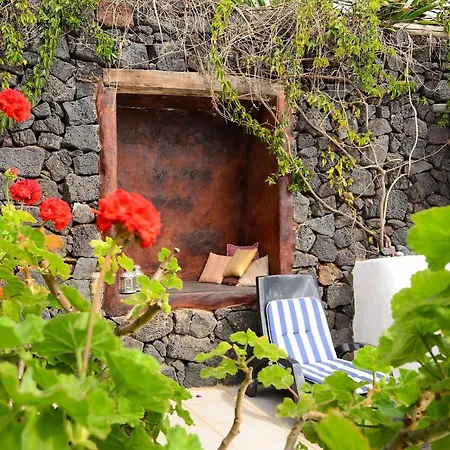 La Bodega - House On Volcano With A Piano Βίλα