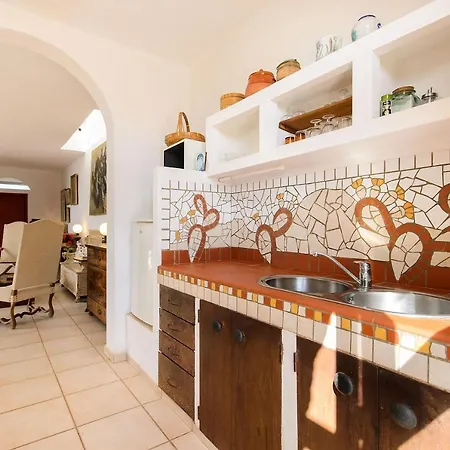 La Bodega - House On Volcano With A Piano Villa